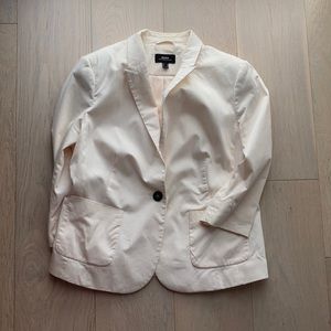 Cream Mexx 3/4 sleeve jacket with shoulders